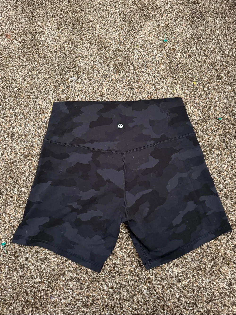 lululemon Align™ high rise Short 6” sz 12 black camo athleisure yoga hike